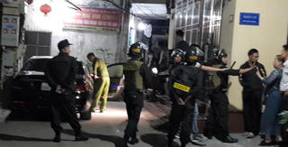 Thái Bình: Khám xét nhà, tạm giữ  trùm cho vay nặng lãi Chúc ‘Nhị’