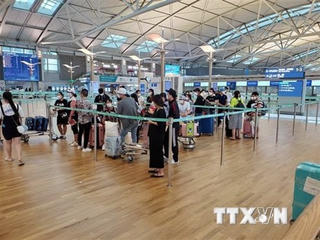 Đưa gần 350 công dân Việt Nam từ Hoa Kỳ về nước an toàn