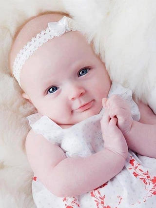 Bố mẹ phải ra tòa vì đặt tên cho con gái không nữ tính