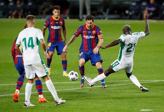 Messi tỏa sáng giúp Barcelona giành Joan Gamper Cup