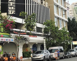 Một hình thức hoạt động trá hình