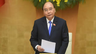 Thủ tướng Nguyễn Xuân Phúc: Không khí làm ăn kinh doanh khởi sắc hơn