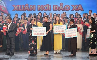 Vận động hàng tỷ đồng cho học sinh Trường Sa thân yêu