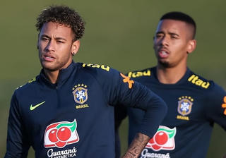 Ký ức tuổi thơ truyền cảm hứng cho các ngôi sao tại World Cup