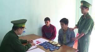 Bắt hai đối tượng vận chuyển ma túy từ Lào về Việt Nam tiêu thụ
