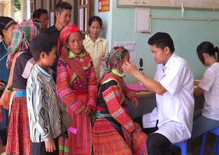 Bổ sung bác sĩ về huyện nghèo