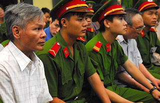 Góp ý sửa đổi Bộ luật Hình sự: Thu hồi tài sản tham nhũng