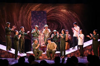 Nhà hát Kịch Việt Nam lưu diễn tại miền Trung, miền Nam và Tây Nguyên