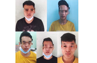 Bắt quả tang 11 thanh niên mở 'tiệc ma tuý' mừng hết cách ly