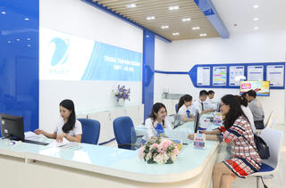 Thị trường sôi động sau khi VinaPhone tung sim đầu số 08