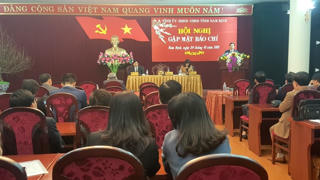 Nam Định ‘luôn cầu thị, lắng nghe báo chí’