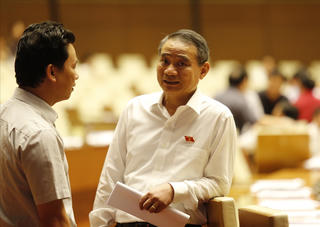 Bộ trưởng GTVT: Chính phủ sẽ xem xét việc lấy đất sân golf mở rộng sân bay