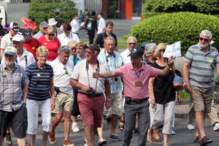 Gia hạn miễn thị thực cho công dân 5 nước Tây Âu