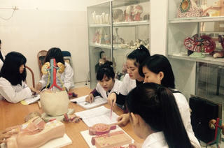 Ưu tiên các đề tài nghiên cứu khoa học cho nhà trường