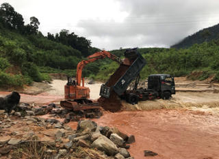 Quảng Nam: Một người bị nước lũ cuốn trôi mất tích