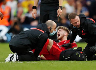 Sao trẻ Liverpool chấn thương kinh hoàng trong chiến thắng trước Leeds United