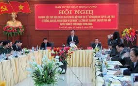 Phát huy vai trò gương mẫu của người đứng đầu cấp ủy chính quyền