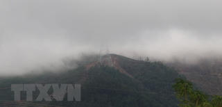 Mưa lớn, đường vào Thủy điện Rào Trăng 3 có nhiều điểm sạt lở mới