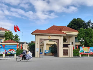 Những gói thầu bạc tỷ kém cạnh tranh?