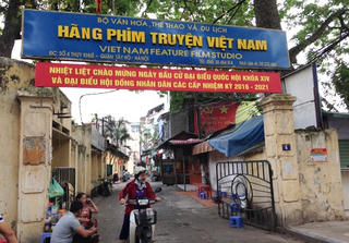 Cổ phần hóa hãng phim truyện Việt Nam: Những suy nghĩ để rộng đường dư luận