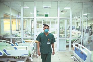 Nhiều bệnh nhân Covid-19 suy thận, chạy thận nhân tạo được chữa khỏi