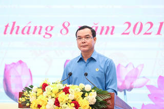 Giai cấp công nhân, tổ chức Công đoàn Việt Nam quyết tâm thực hiện thắng lợi Nghị quyết Đại hội XIII của Đảng