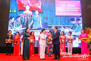 Tự hào phụ nữ Việt Nam