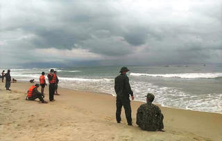 Quảng Nam: Tìm thấy thi thể học sinh lớp 8 tắm biển tử nạn