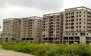 Nhà giá rẻ hút khách