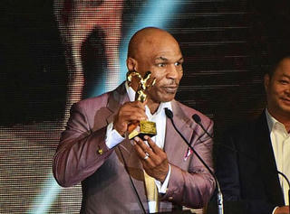 Mike Tyson đoạt giải 'Diễn viên triển vọng'