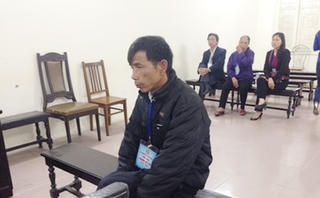 Em ruột đâm anh nhập viện vì bị ngăn cản thắp hương