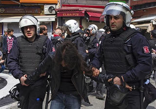 Suýt xảy ra thảm kịch 'thứ Sáu ngày 13' ở Istanbul?