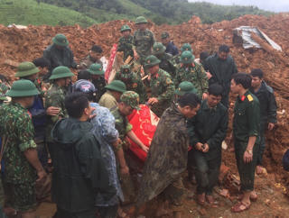 [Cập nhật]Tìm thấy 14 thi thể trong vụ sạt lở núi tại Đoàn Kinh tế 337