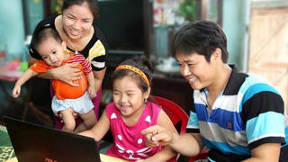 ‘Gia đình - Tổ ấm yêu thương’