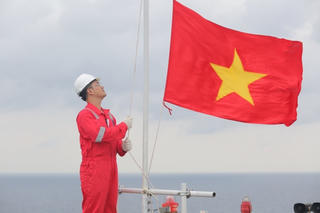 Fitch Ratings xếp hạng tín nhiệm độc lập của Tập đoàn Dầu khí Việt Nam tích cực ở mức BB+