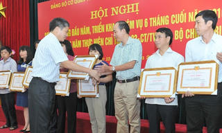 Đảng bộ cơ quan Trung ương MTTQ Việt Nam: Sơ kết công tác  6 tháng đầu năm 2016