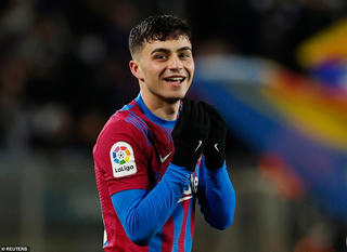 Barcelona hạ Sevilla 1-0, vươn lên vị trí thứ hai ở La Liga 