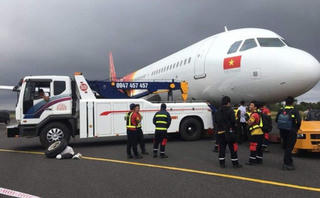 Chờ giải mã hộp đen để tìm nguyên nhân sự cố máy bay Vietjet
