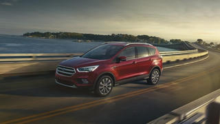 Ford đưa Escape phiên bản Hybrid cắm - sạc ra chạy thử