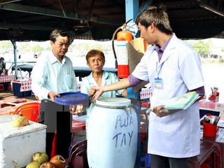 Tăng cường xét nghiệm để phát hiện sớm trường hợp nhiễm virus Zika