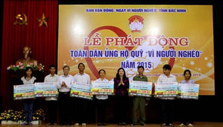 Hà Nội: Hơn 40 tỷ đồng ủng hộ quỹ Vì người nghèo