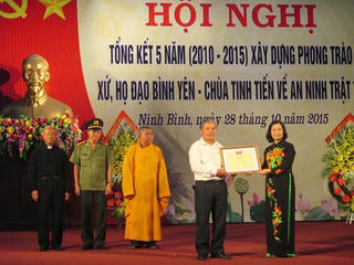 Đạo và Đời: Xứ đạo bình yên – Chùa tinh tiến