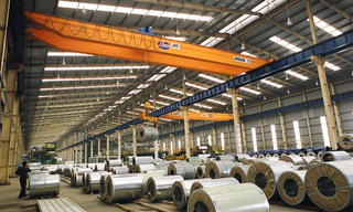 Bấp bênh thép nội