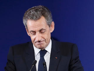 Cựu Tổng thống Pháp Sarkozy bị loại khỏi cuộc đua tổng thống 2017