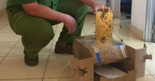 Phát hiện gần 3.000 đồng hồ cất giấu tinh vi