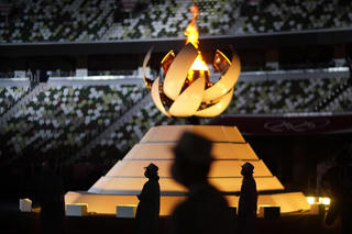 Thế vận hội Olympic giữa đại dịch: Xích lại gần nhau hơn