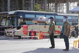 Nghĩa tình giữa mùa dịch