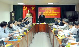 Chọn DN vi phạm về BHXH để khởi kiện