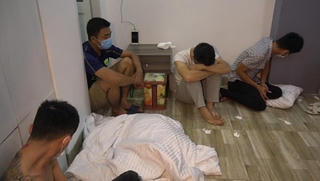 Bình Định: Đang giãn cách, vẫn tụ tập sử dụng ma túy