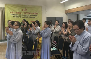 Cầu siêu cho các chiến sỹ hy sinh bảo vệ chủ quyền biển đảo